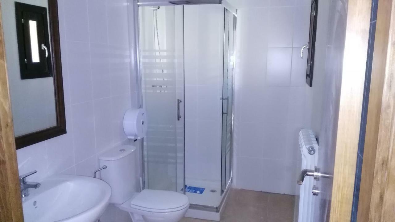 Albergue De Benabarre-Calumet Esterno foto