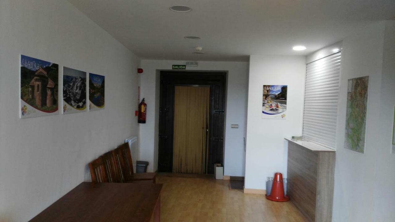 Albergue De Benabarre-Calumet Esterno foto