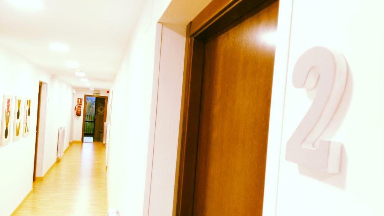Albergue De Benabarre-Calumet Esterno foto