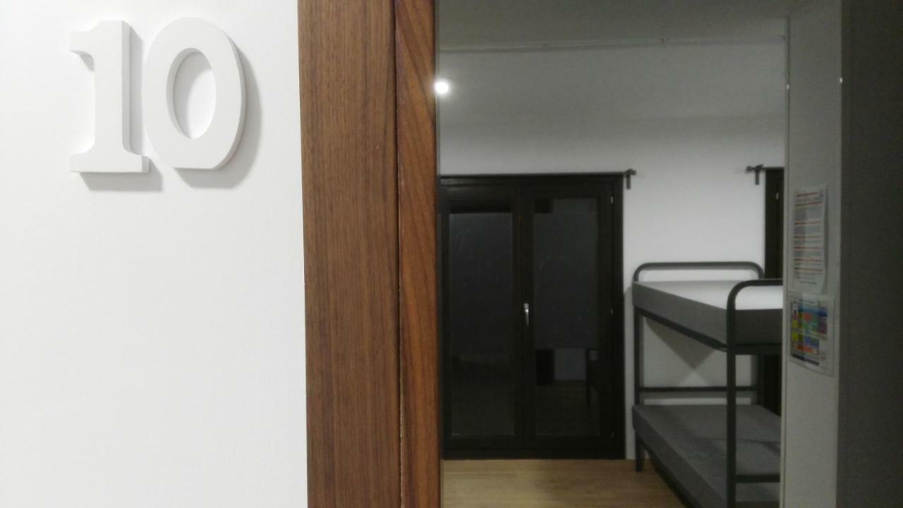 Albergue De Benabarre-Calumet Esterno foto